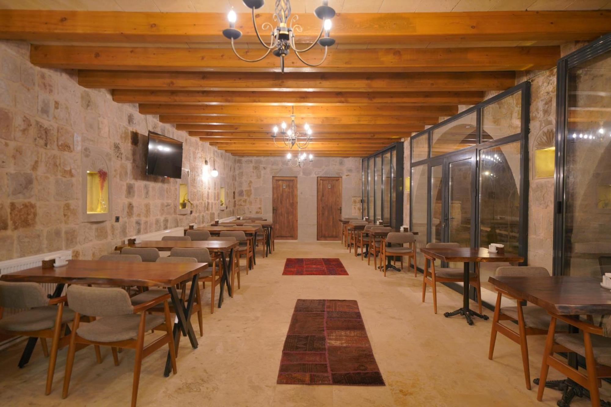 Cappadocia Secret Hill Cave Suites غوريمِيه المظهر الخارجي الصورة