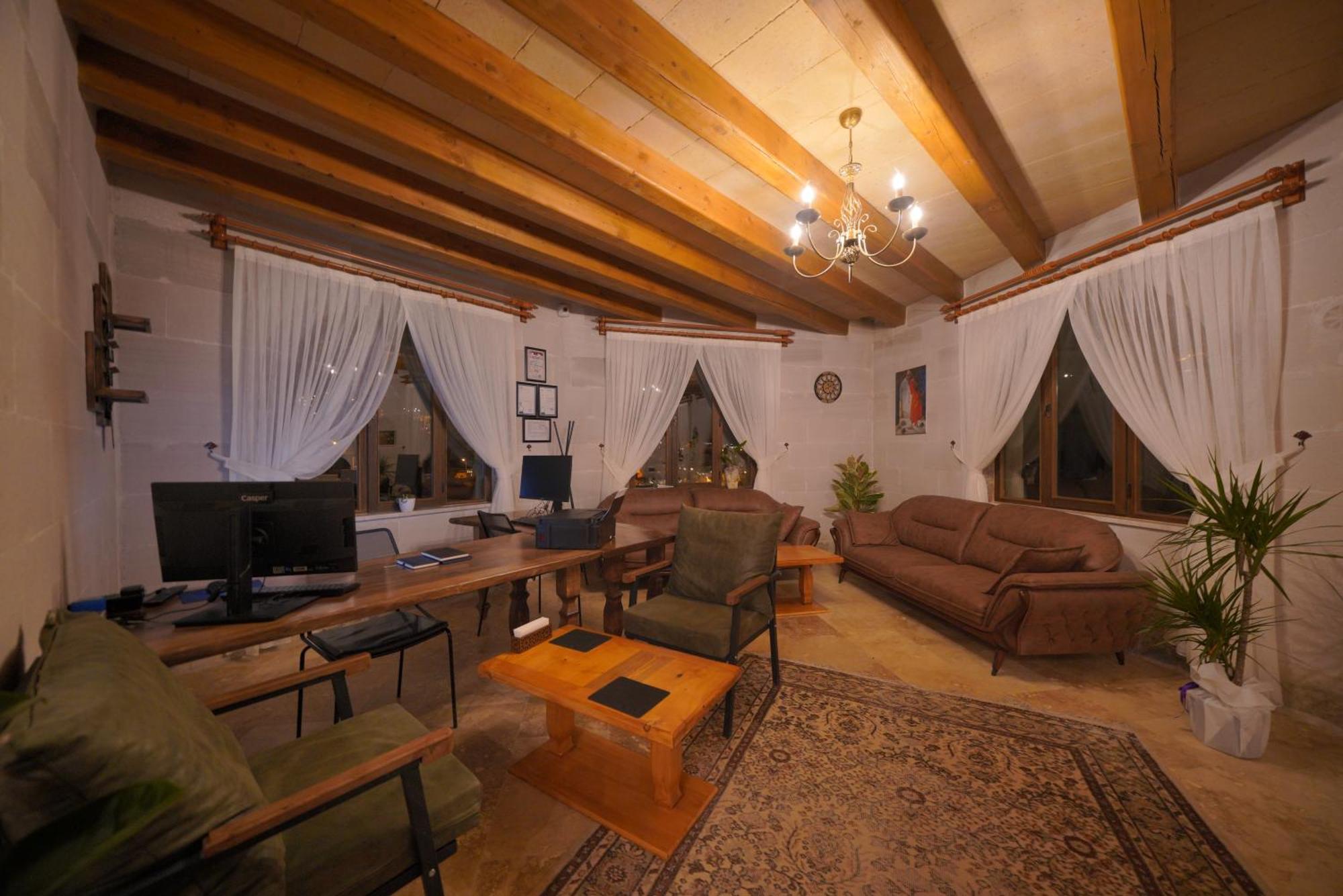 Cappadocia Secret Hill Cave Suites غوريمِيه المظهر الخارجي الصورة