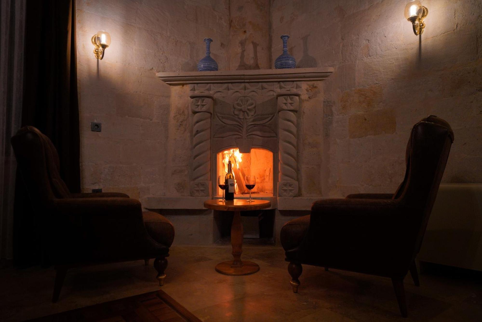 Cappadocia Secret Hill Cave Suites غوريمِيه المظهر الخارجي الصورة